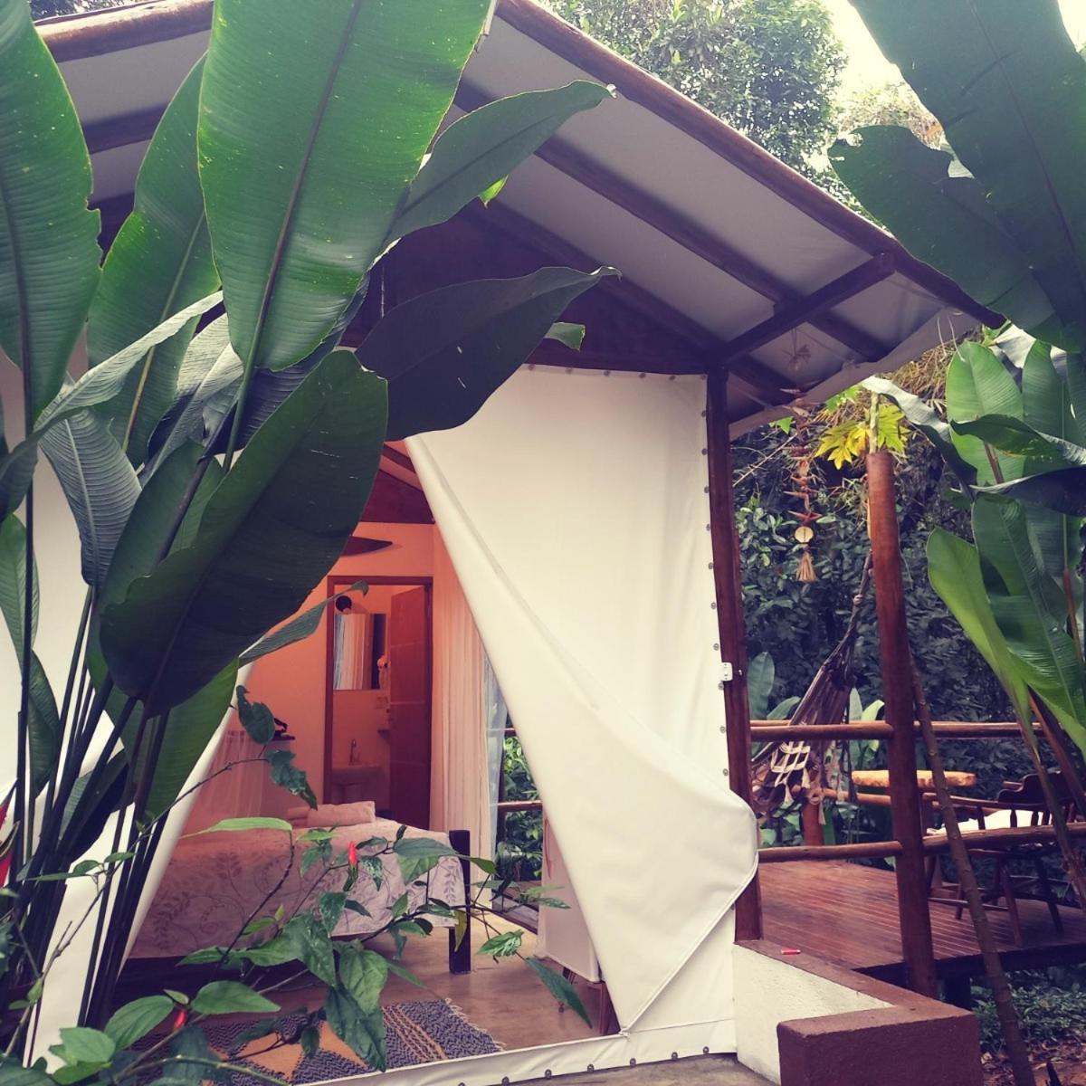 אילהה גראנדה Bangalo Na Acqua Jungle Lodge מראה חיצוני תמונה